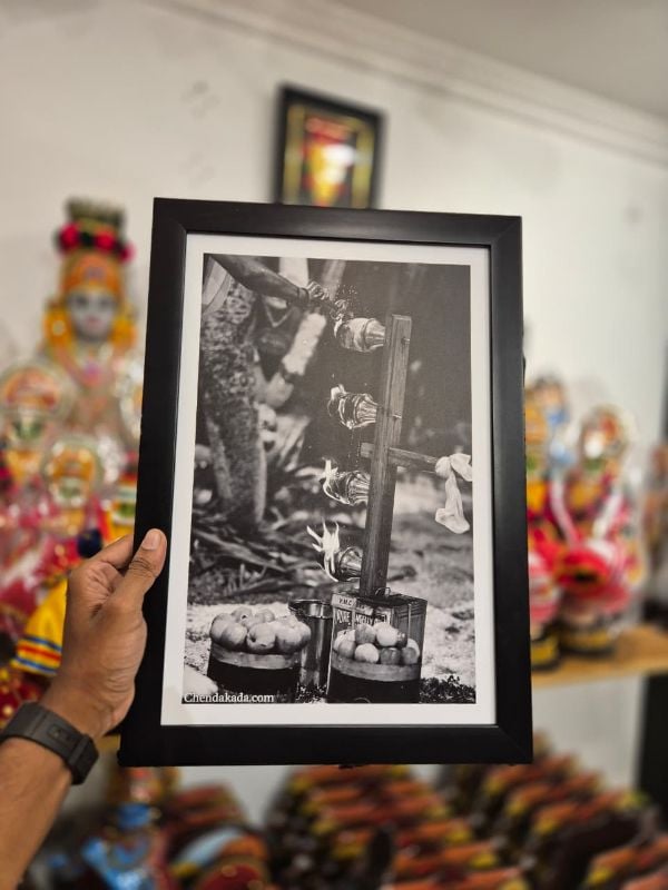 Black and White Pantham Model 2 Photo Frame 16 x 11