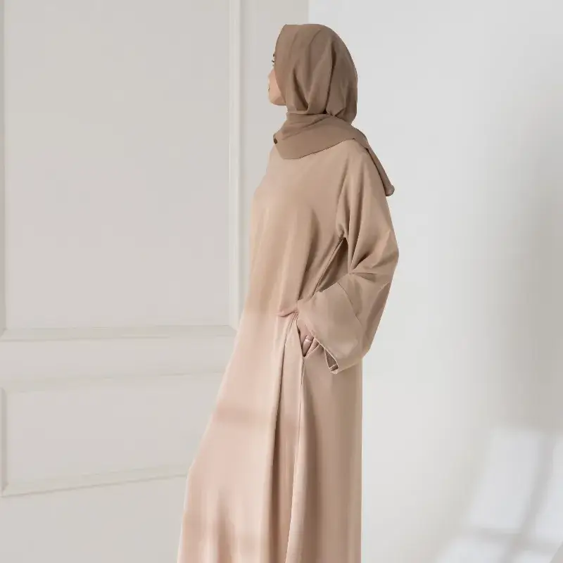 Haura Irani Abaya