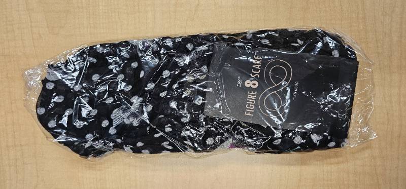 Figure 8 Scarf
