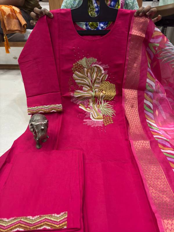 Premium Heavy Maslin Lakhnavi Work Kurti Pant Dupatta Set (M–6XL) – Elegant Ethnic Style