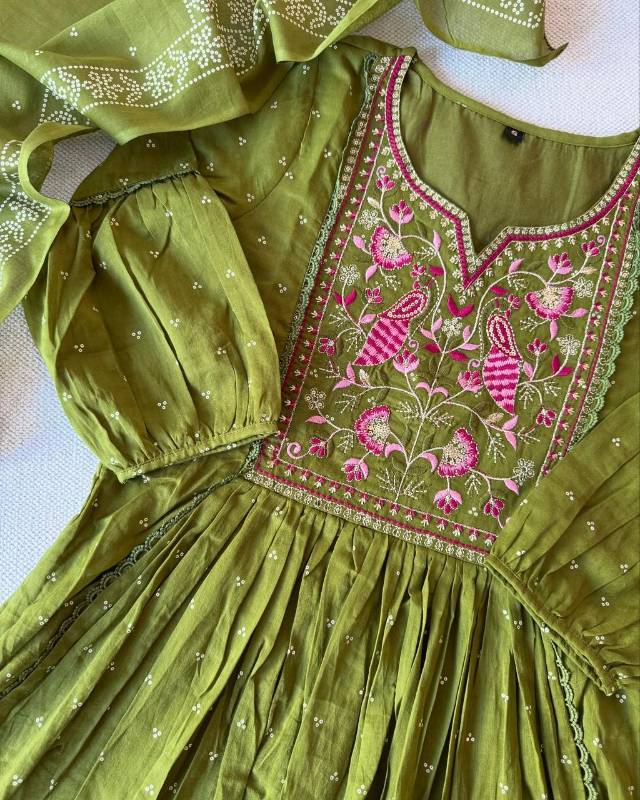Beautiful Mul Cotton 3-Piece Suit Set - Kurti, Pant & Dupatta