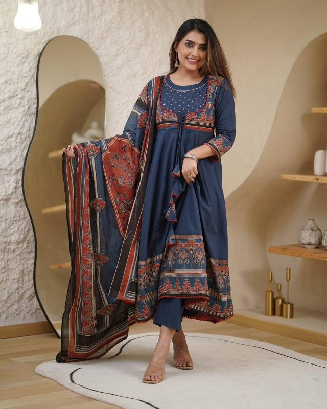 Premium Cotton Printed Kurti 3-Piece Set with Pant & Dupatta