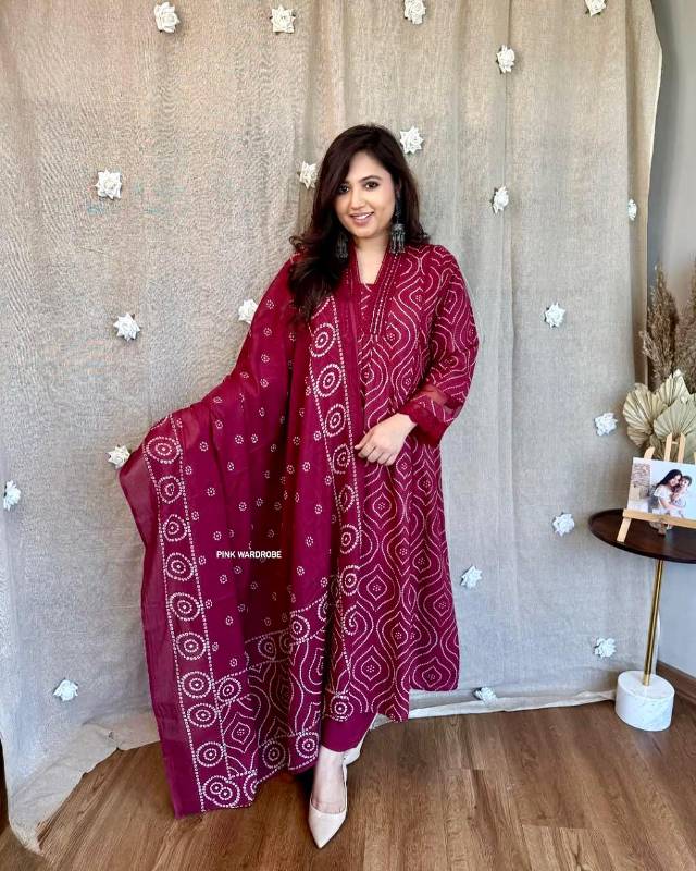 White Love Collection – Elegant Hand Block Print A-Line Kurta Set with Dupatta ✨