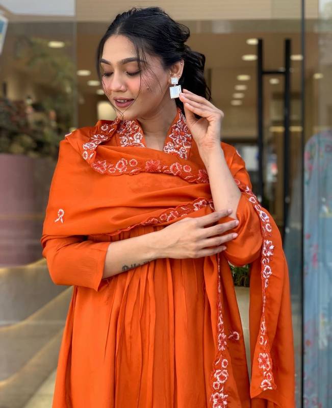 Exquisite Full Anarkali 3-Piece Pure Cotton Embroidered Suit with Dupatta