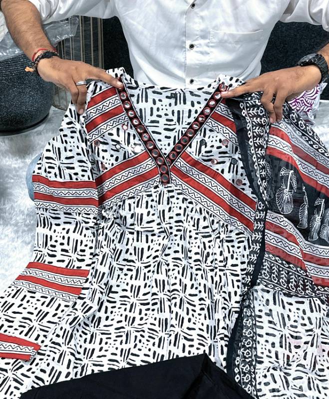 Cotton 60-60 Suit Cum Gown Set Matching Dupatta And Pant