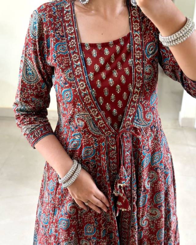New Arrival: Cotton 60x60 Shrug-Style Kurti Set with Block Print Dupatta