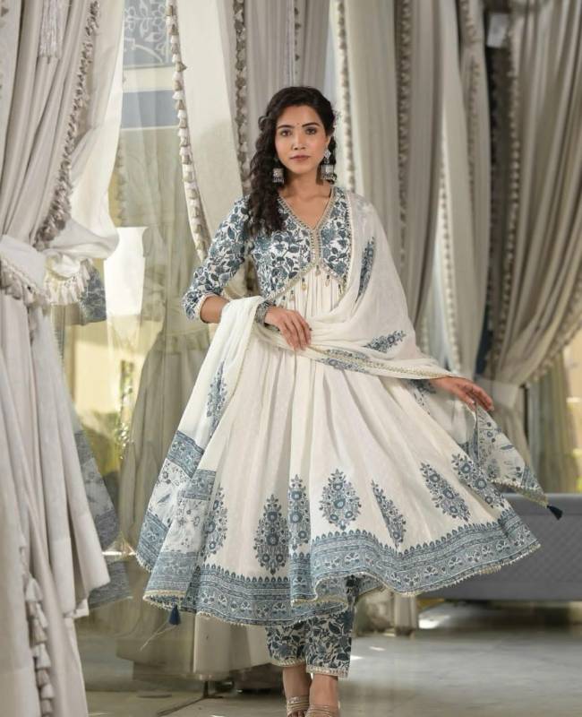 Festive Alia-Style Cotton Suit Set for a Cool & Stylish Look