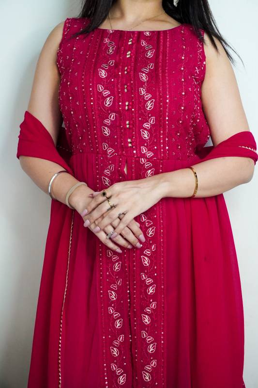 Premium Designer Emerald Elegance Anarkali Dress. 

DRESS, PLAZZO, DUPATTA PAIR