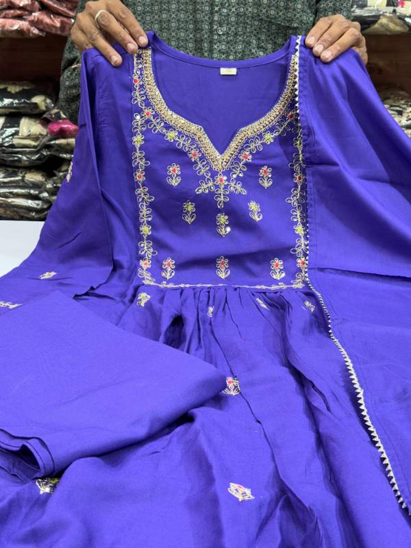 Elegant Rayon Kurta Pant Dupatta Set with Embroidery & Side Dori – Lavender Celebration Wear