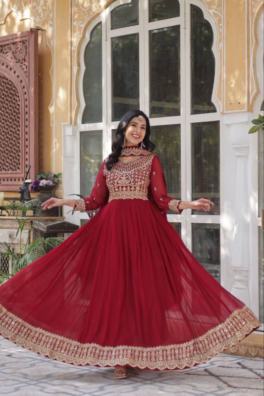 Exquisite Faux Blooming Embroidered Gown with Dupatta – KA-1137