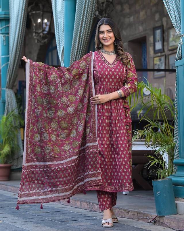 Ajrakh Print Cotton Kurti Pent With Dupatta