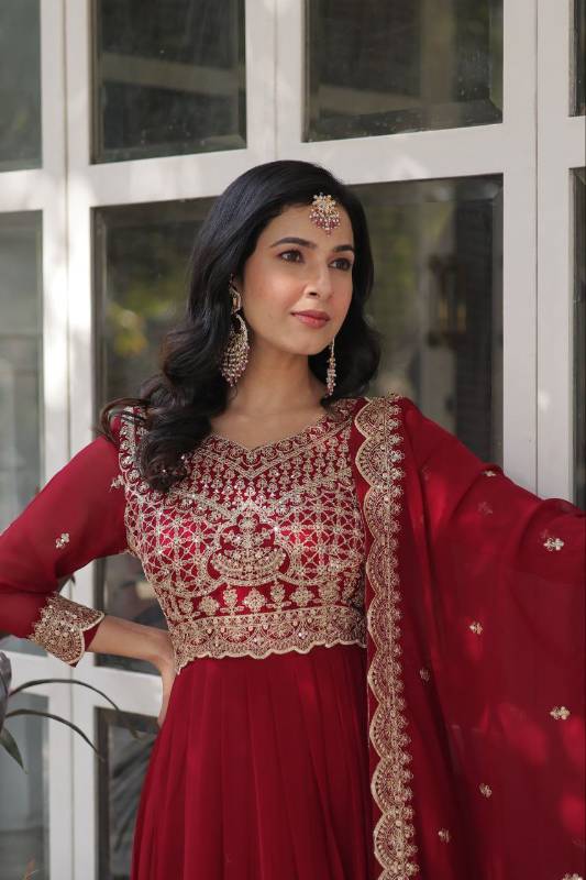 Exquisite Faux Blooming Embroidered Gown with Dupatta – KA-1137