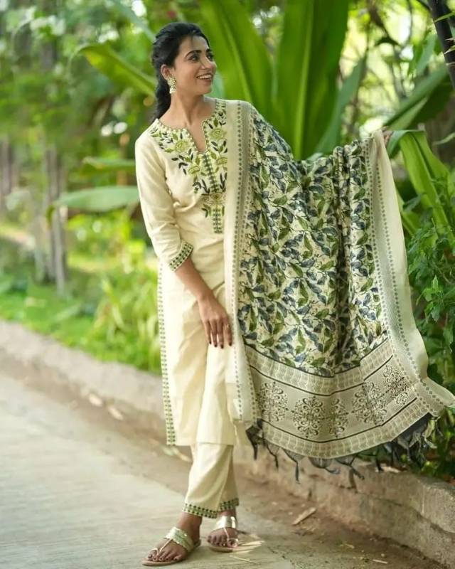 Premium Khadi Cotton kurti Pent With Dupatta Ensemble