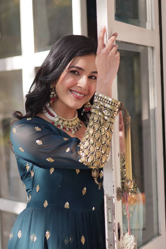 Faux Blooming Embroidered Gown with Tabby Silk Dupatta – KA-1136