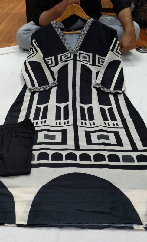 Chic Office Wear: Charcoal Digital Panel Printed Kurta & Pant Set