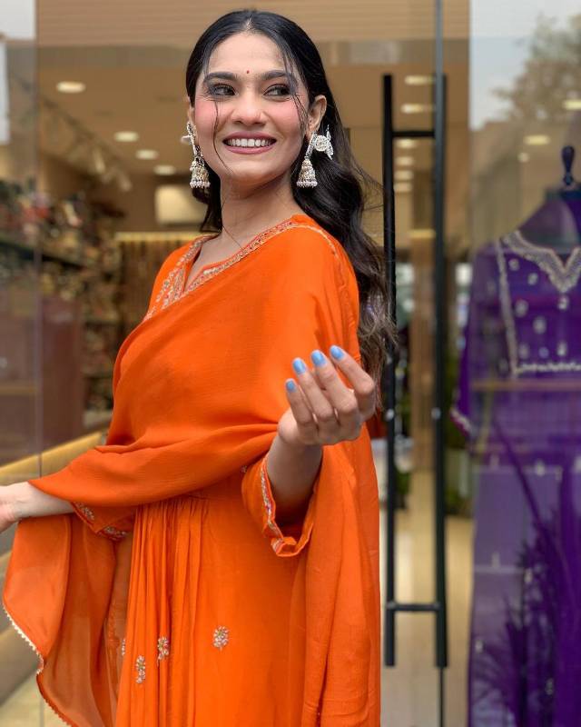 Elegant Rayon Kurta Pant Dupatta Set with Embroidery & Side Dori – Orange Celebration Wear