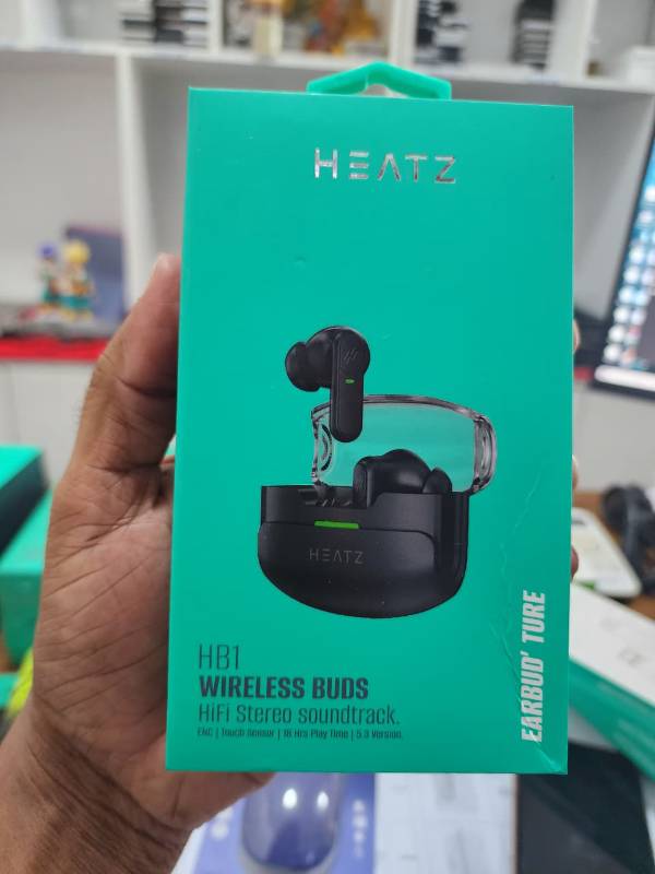 HB1 EAR BUDS