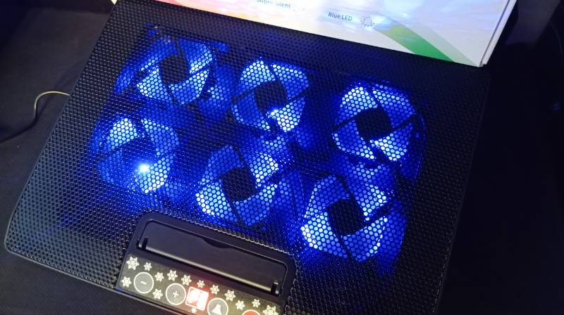 M8-3250 Laptop Cooler