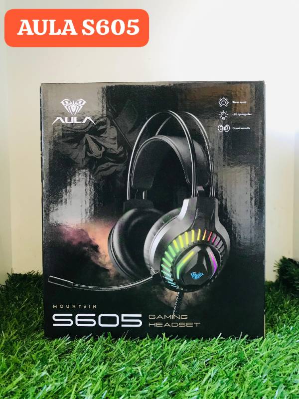 Aula S605 RGB Gaming Headset