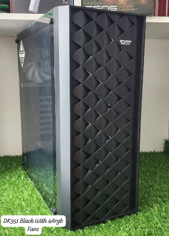 DK351 Black Casin With 4 RGB Fans