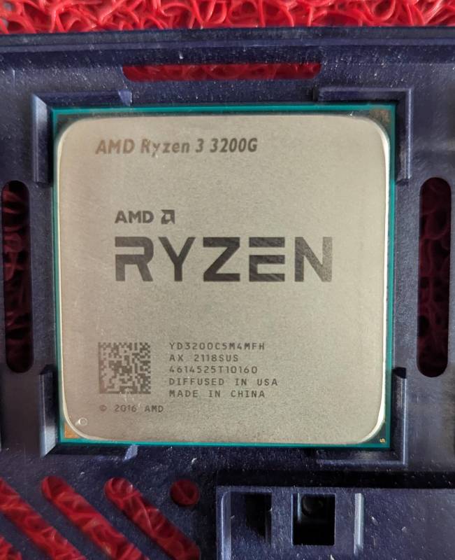 AMD Ryzen 3 3200G Processor