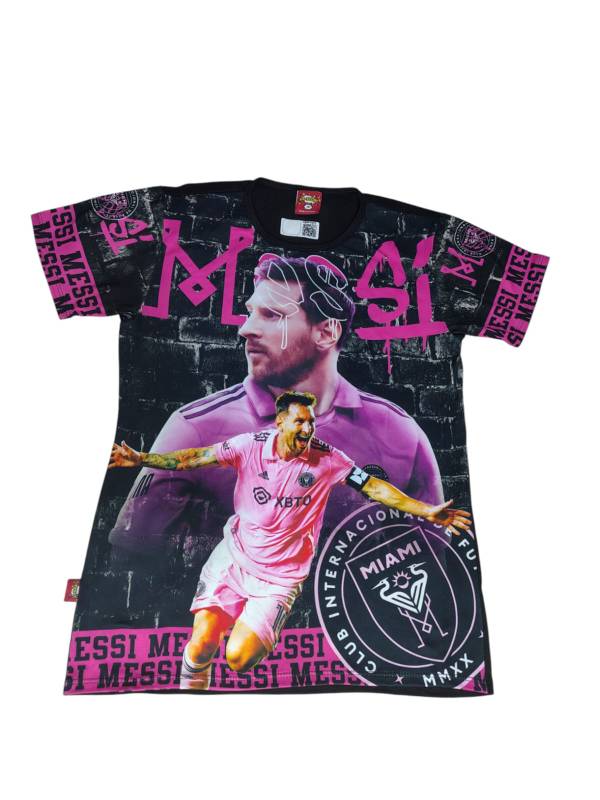 camiseta negra