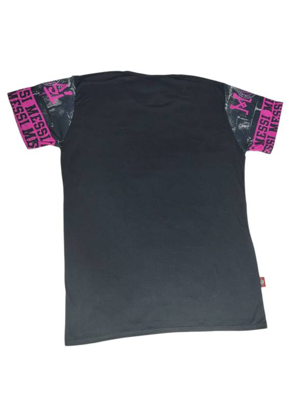 camiseta negra