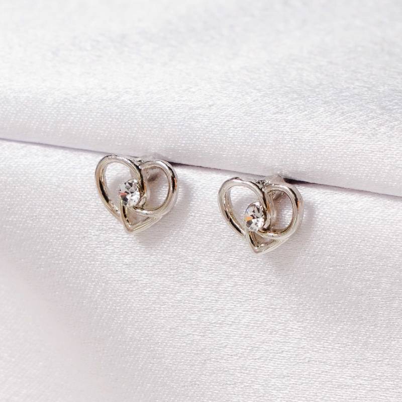 Silver Twisted Heart with White stone | UF201