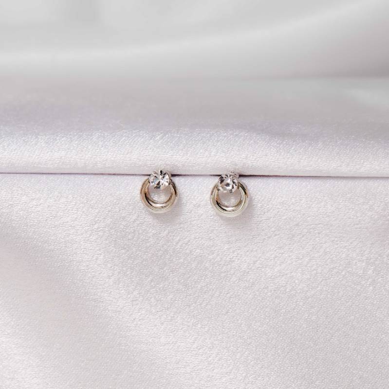 Silver Drop Circle with White stone | UF202