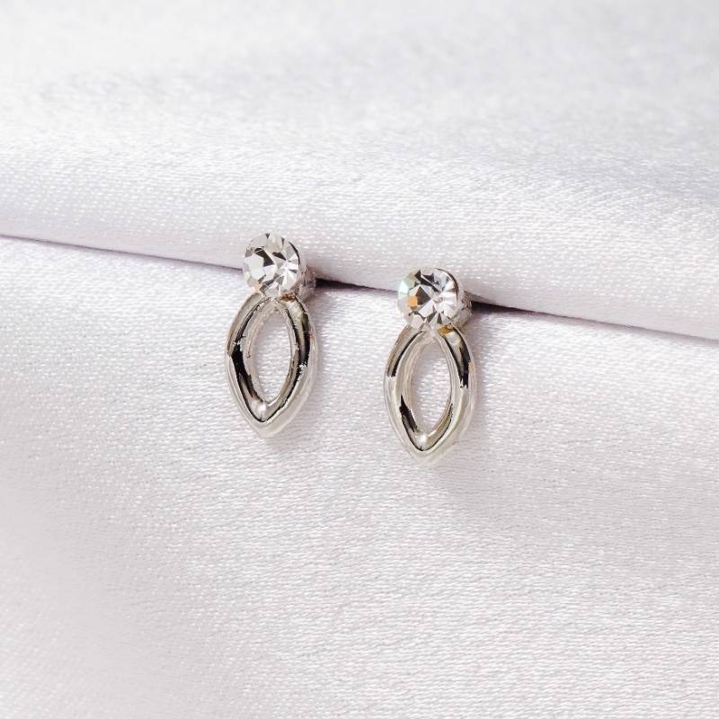 Silver Single Petal with White stone | UF203