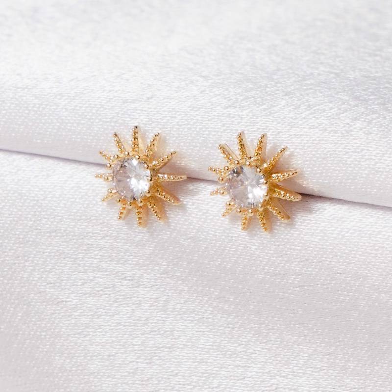 Golden Sunny White Stone | ST102