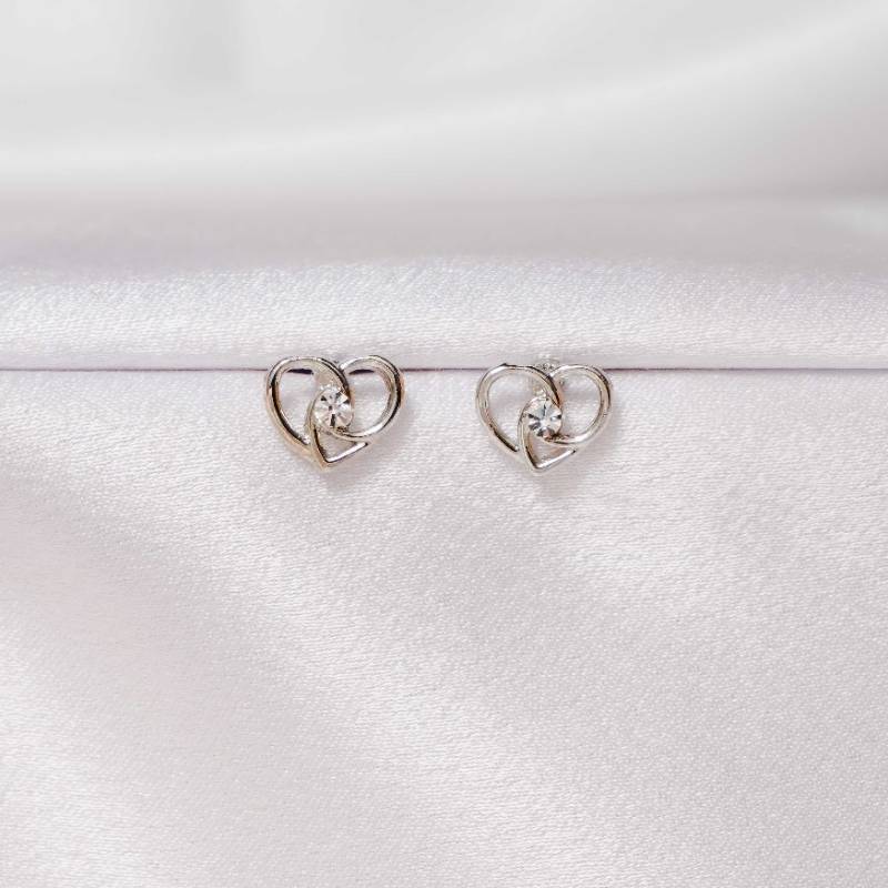 Silver Twisted Heart with White stone | UF201