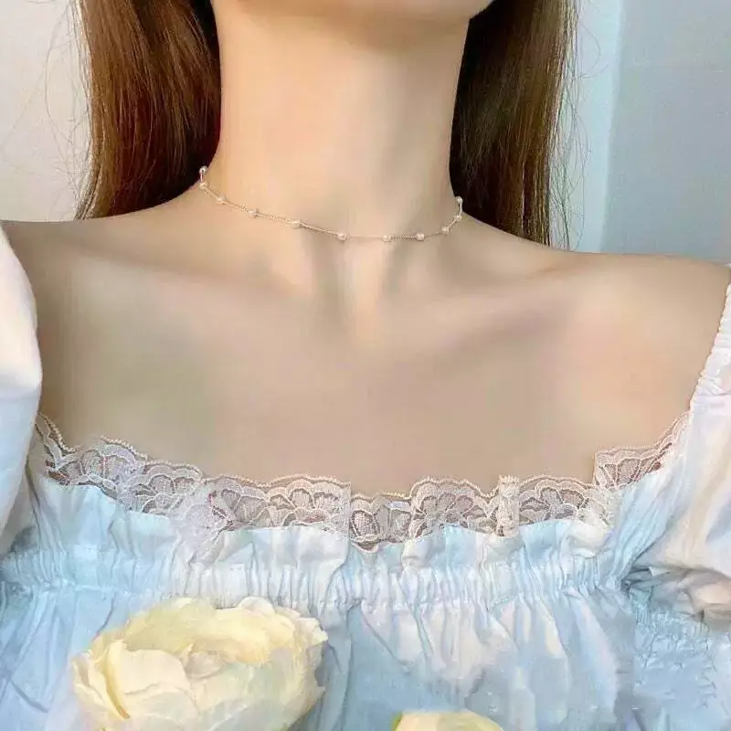 Pearl choker