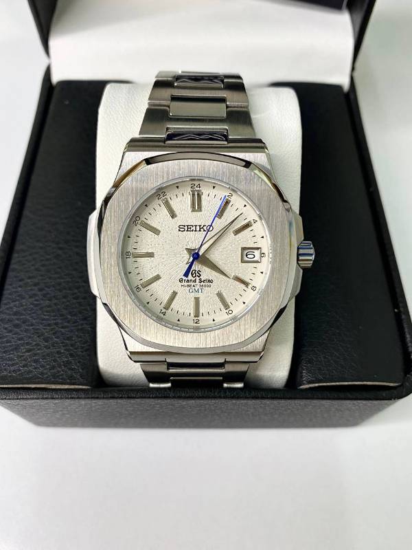 Seiko Nautilus Series - SCV1032 - Nam – Kính Sapphire– Automatic – Mặt Số 40mm