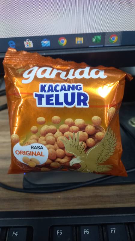 Kacang Telur