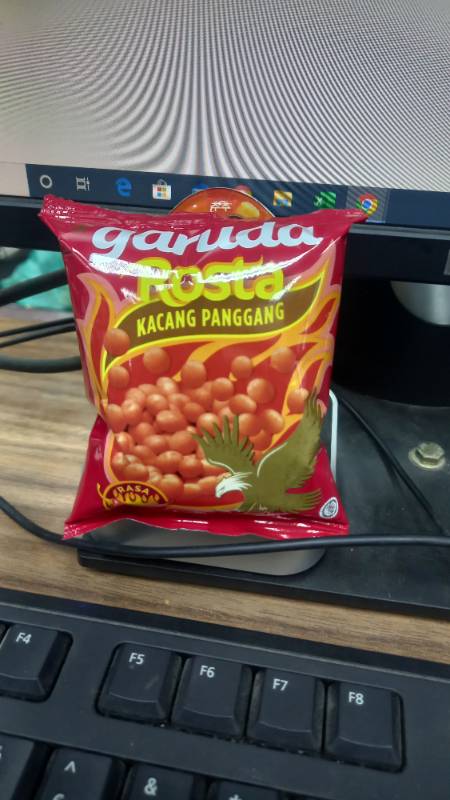 Kacang Garuda Rosta