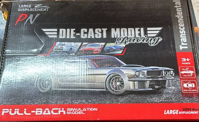 METAL DIE CAST CAR