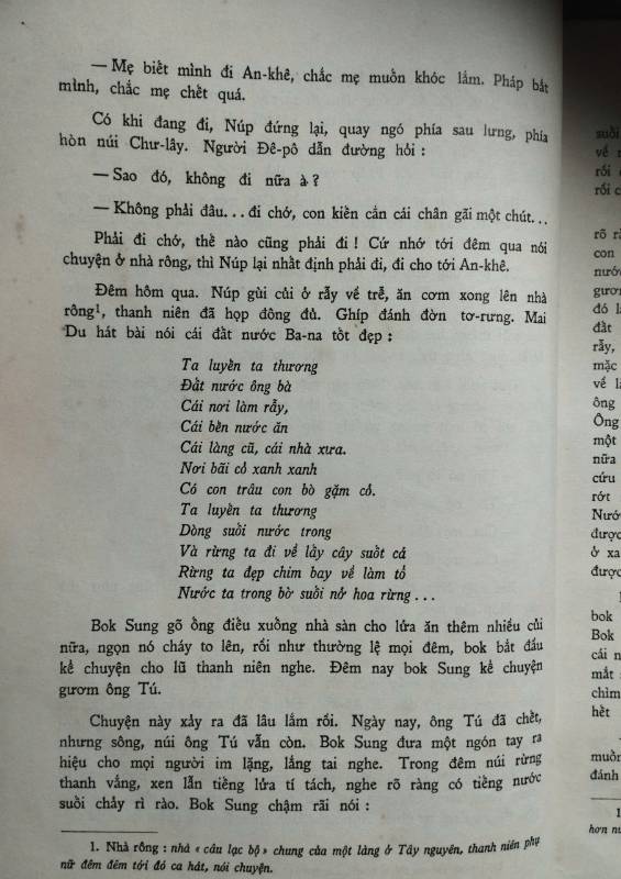 ĐẤT NƯỚC ĐỨNG LÊN - NGUYÊN NGỌC