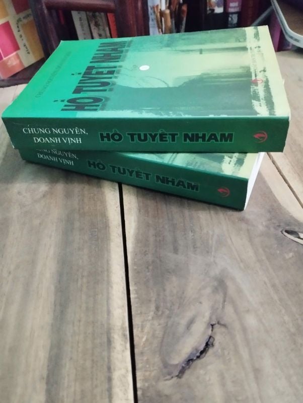 HỒ TUYẾT NHAM