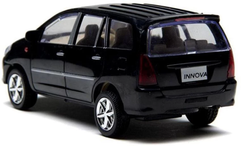 Miniature Toy Car Innova  AC1015