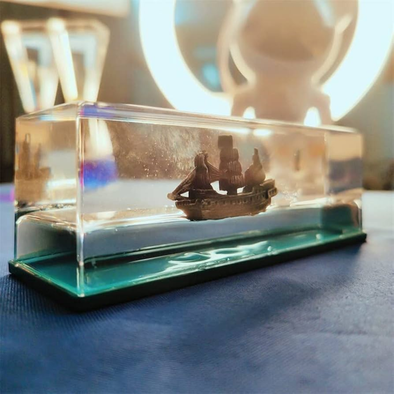 Floating Ship Glass Aquarium