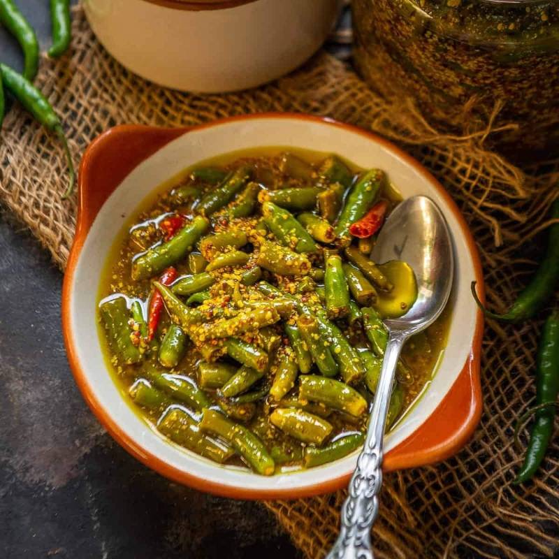 Pachi Mirchi Pachadi
(పచ్చి మిర్చి పచ్చడి)