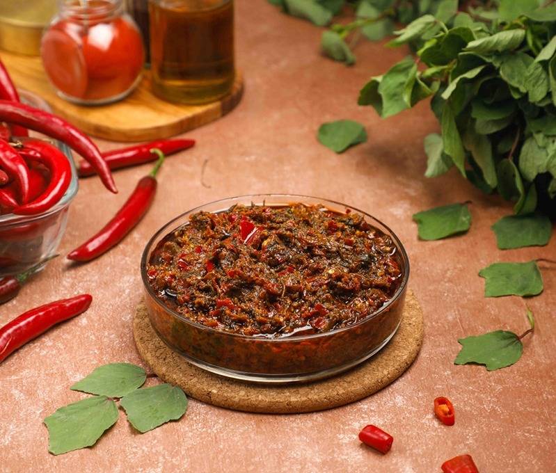Pandu Mirchi Gongura Pachadi
(పండు మిర్చి గోంగూర పచ్చడి)