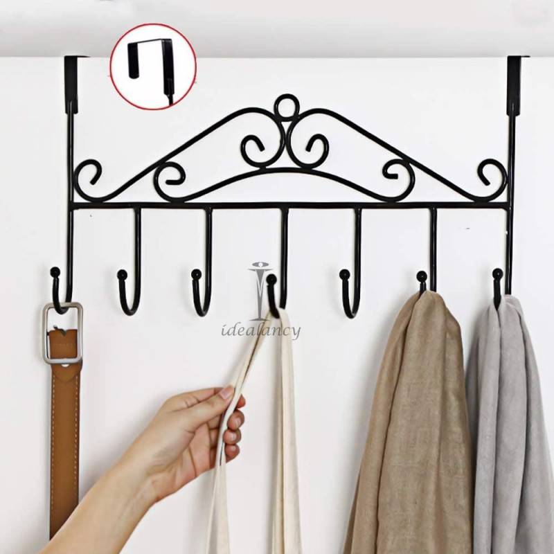 Door cloth hanger