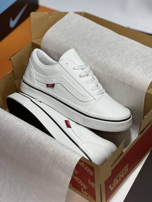Shoes 46