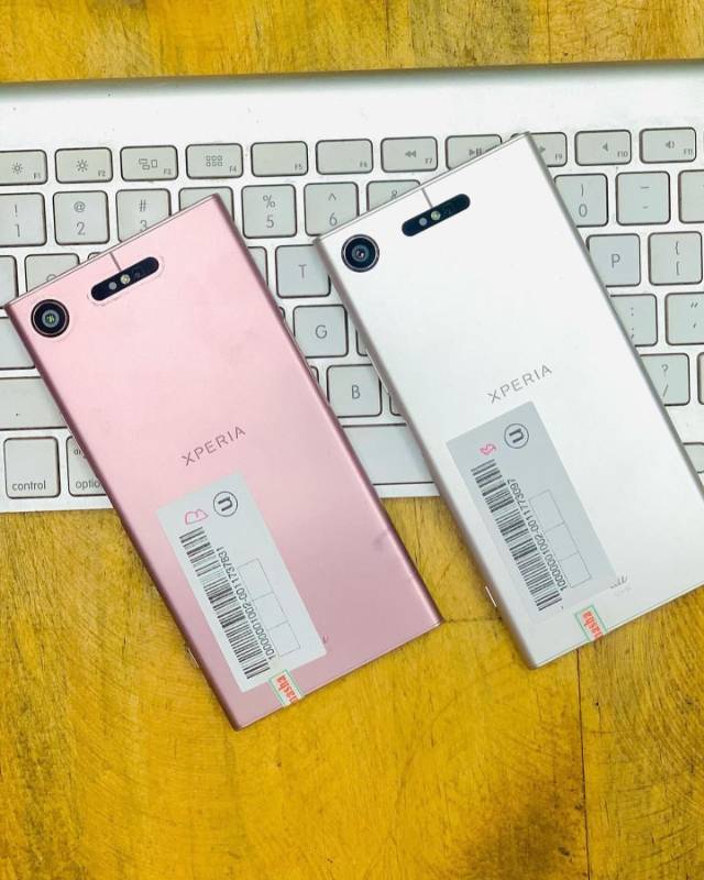 SONY XZ1