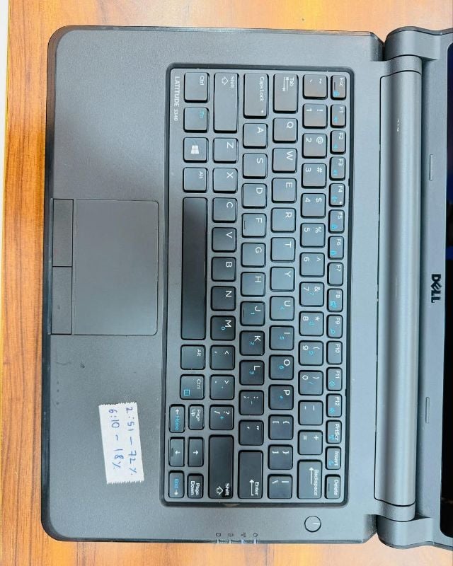 Dell latitude 3340