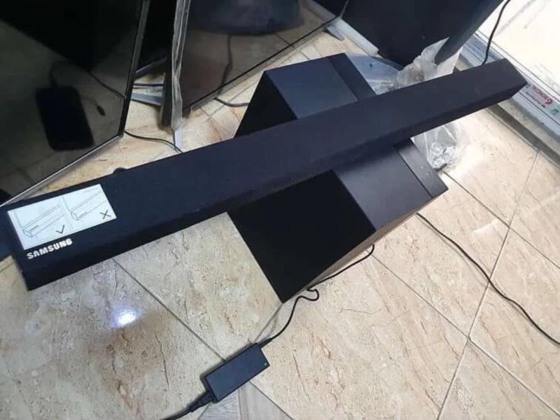 Samsung HW-T450 2.1ch Soundbar w/Dolby Audio (2020) 200 W Sound bar | Bluetooth
