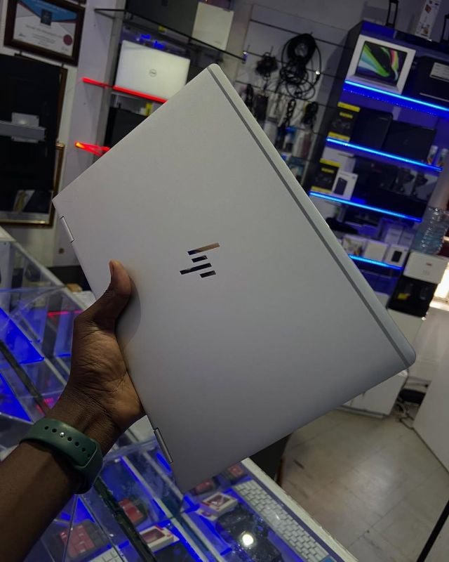 Hp EliteBook 1030 G2 i7