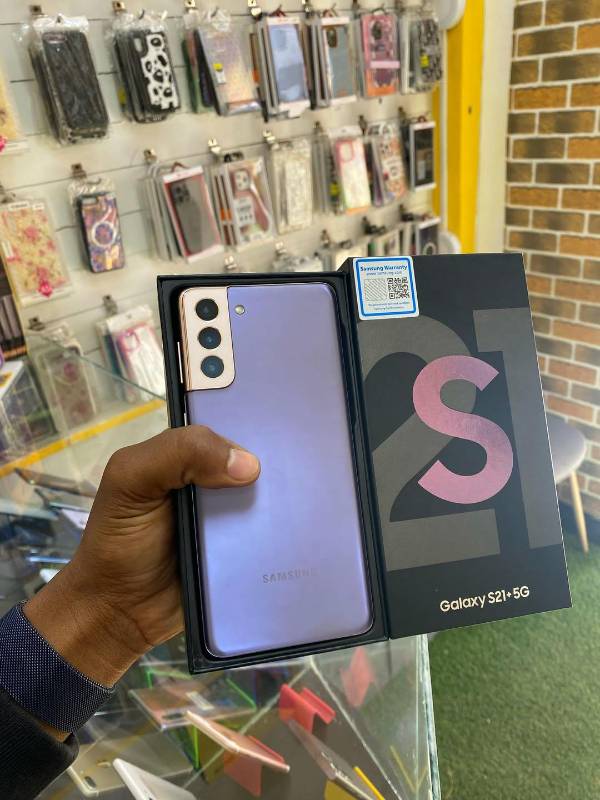 SAMUSUNG S21 PLUS